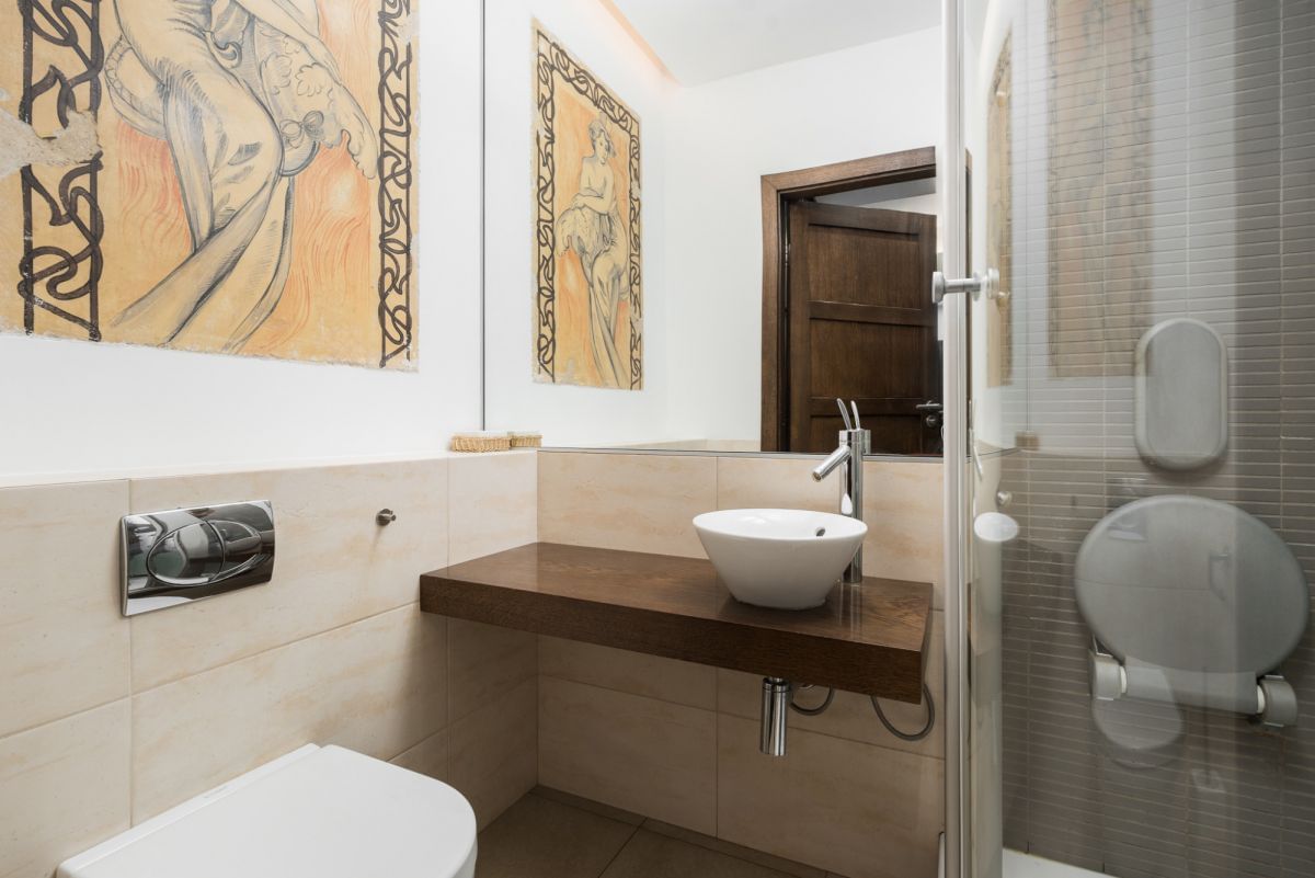 Dom 5 pokojowe na Sprzedaż