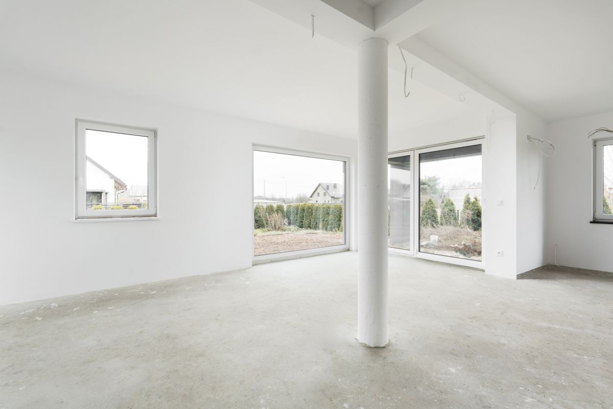 Dom 6 pokojowe na Sprzedaż