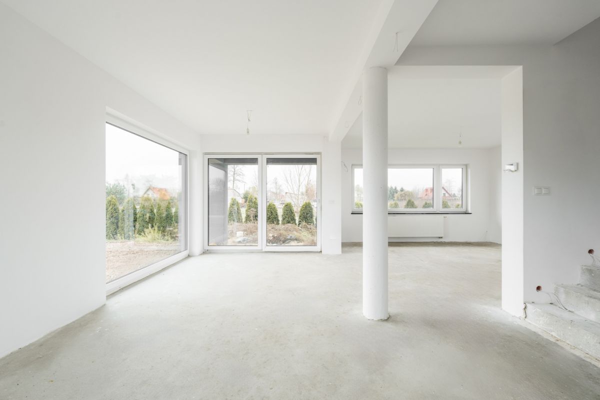 Dom 6 pokojowe na Sprzedaż