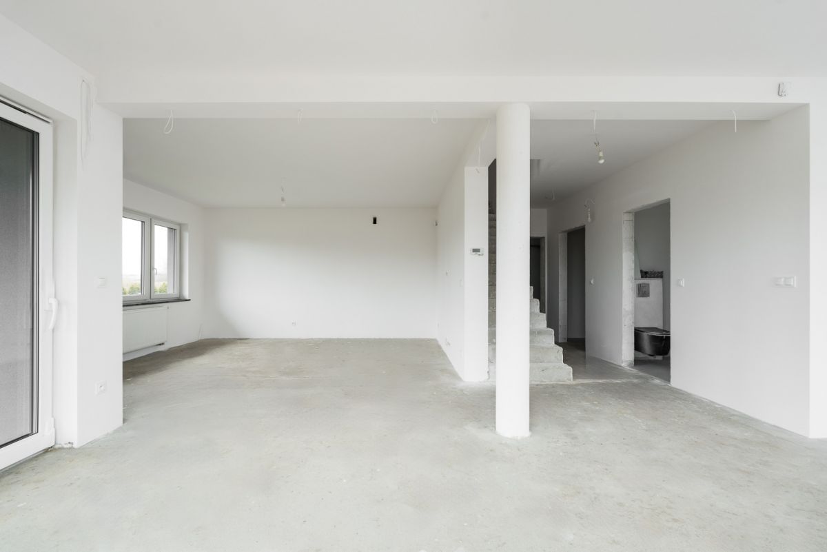 Dom 6 pokojowe na Sprzedaż