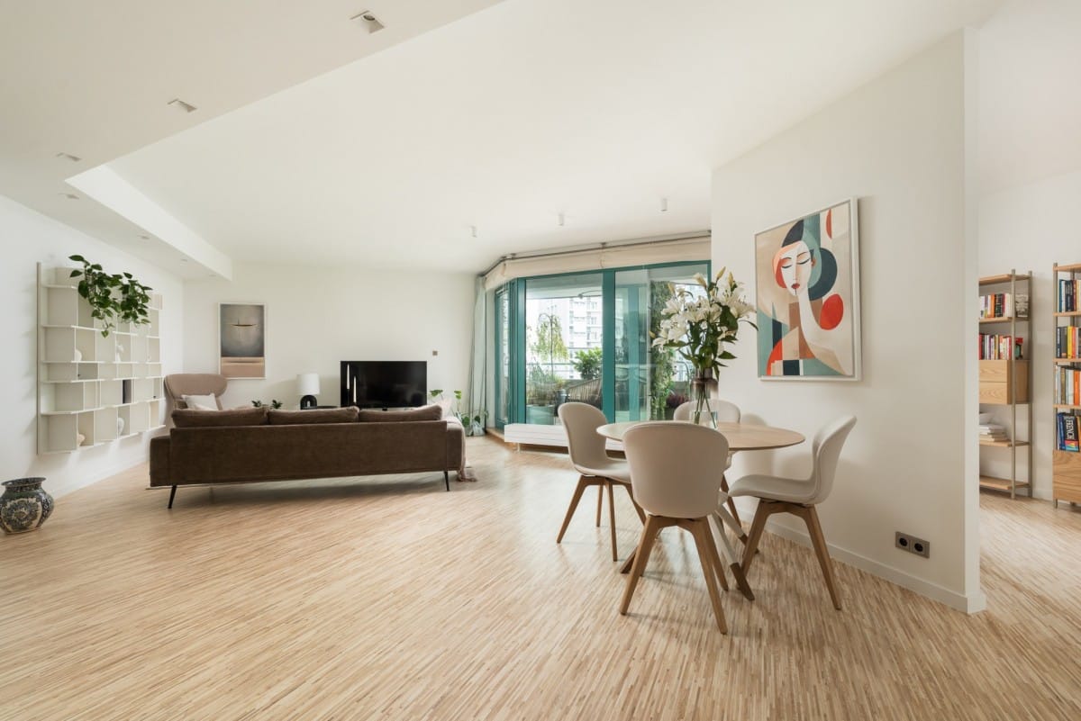 Mieszkanie 3 pokojowe na Sprzedaż