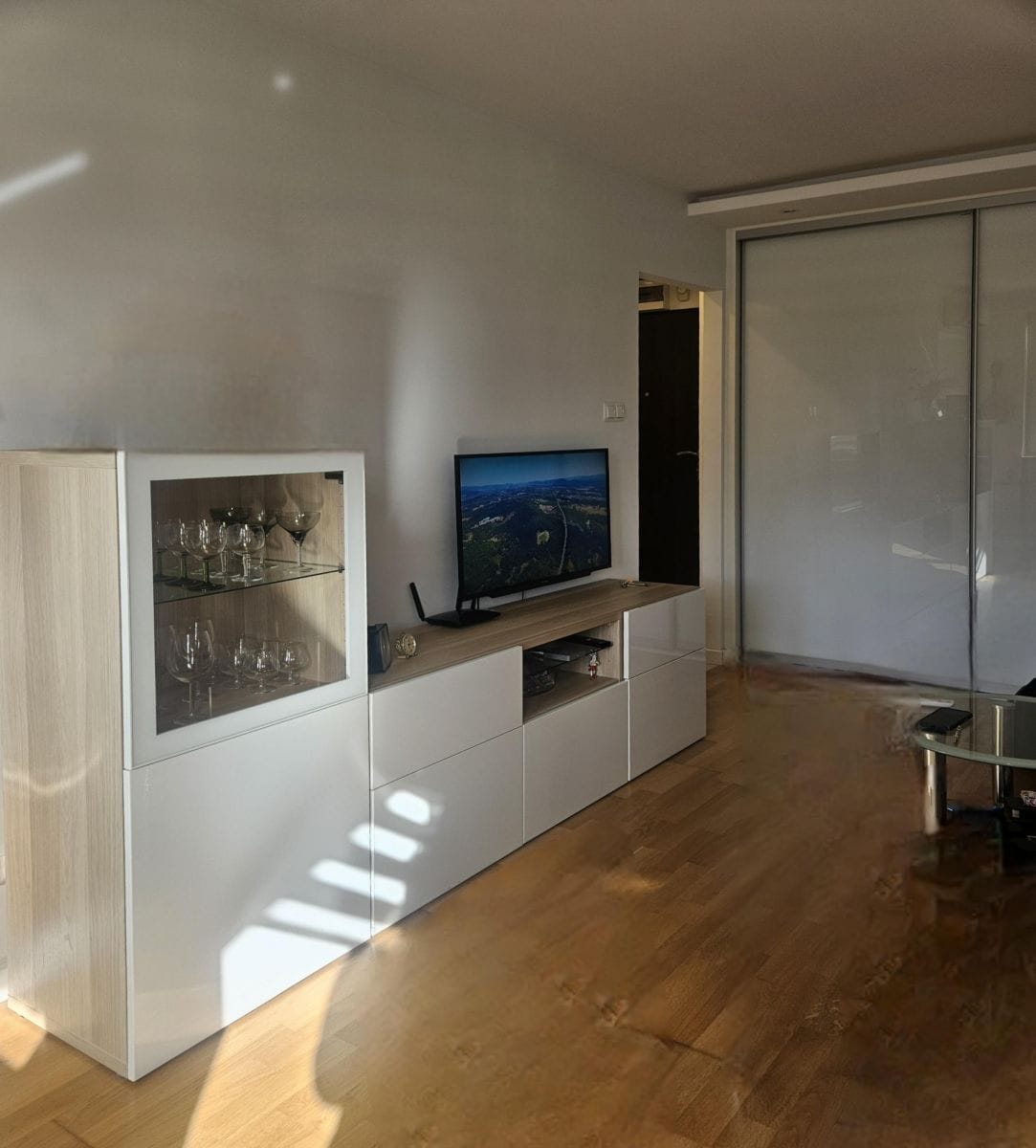 Mieszkanie 1 pokojowe na Sprzedaż