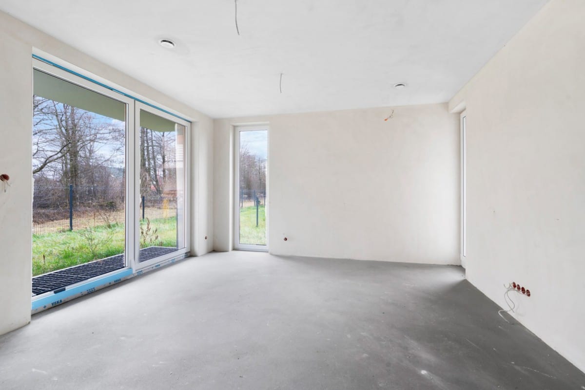 Dom 4 pokojowe na Sprzedaż