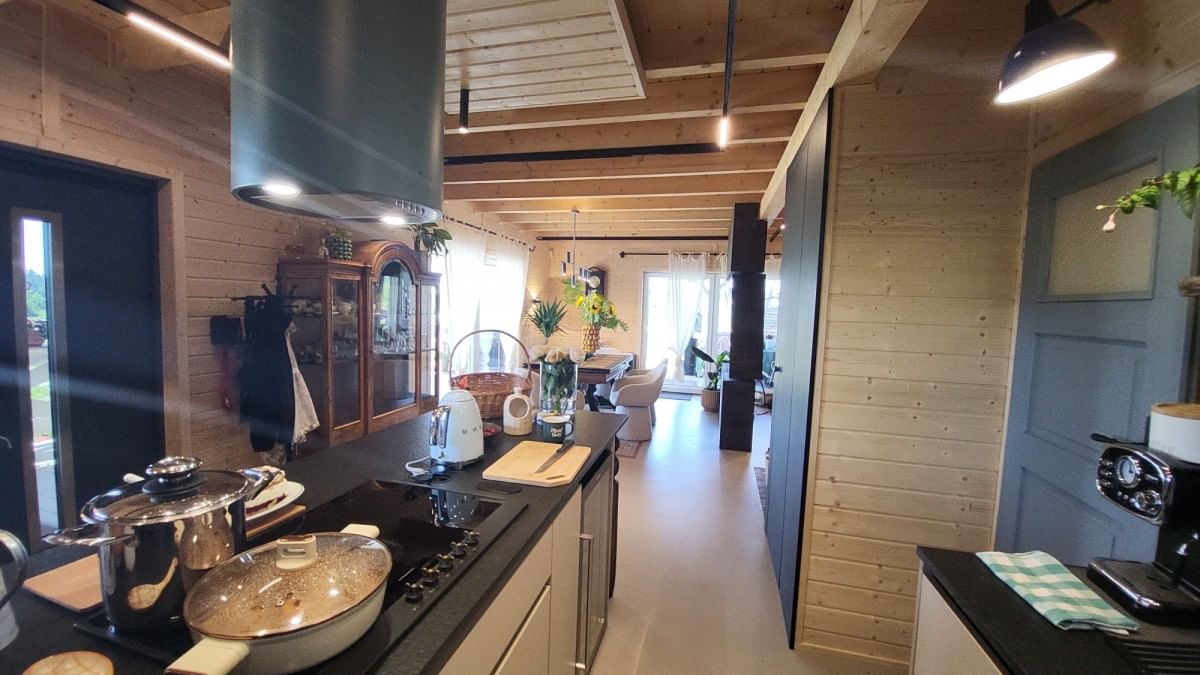 Dom 4 pokojowe na Sprzedaż