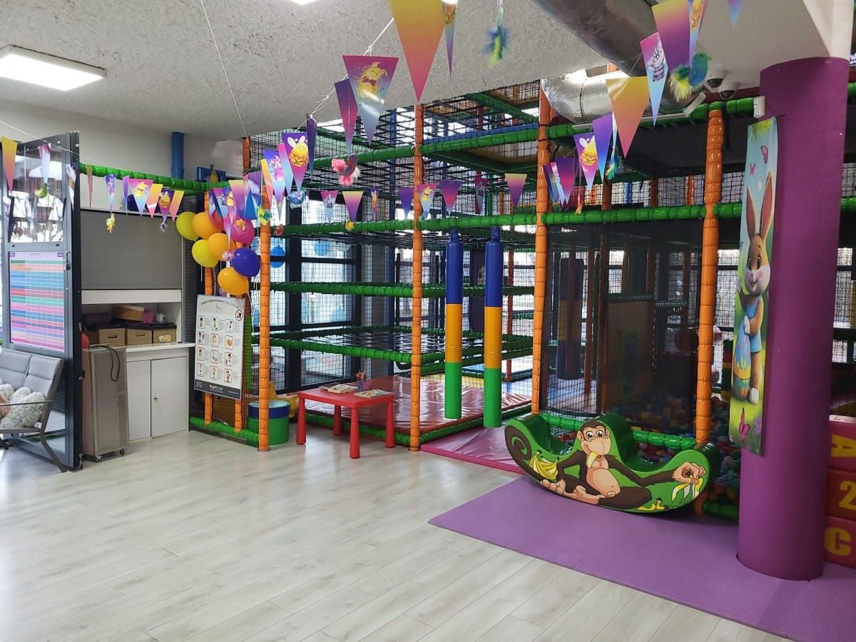 Lokal użytkowy  pokojowe na Sprzedaż