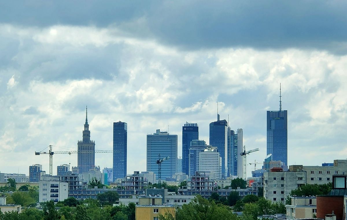 Mieszkanie 3 pokojowe na Sprzedaż