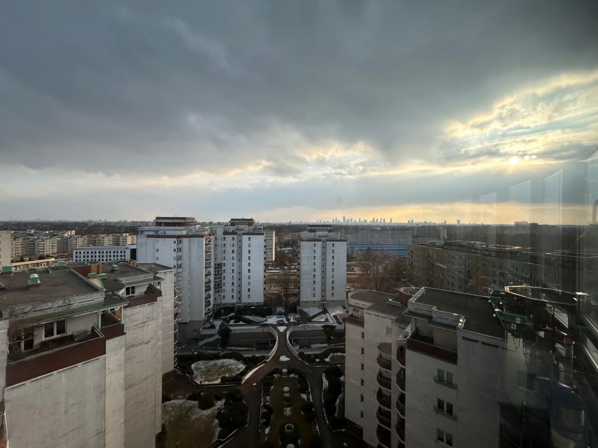Mieszkanie 4 pokojowe na Sprzedaż