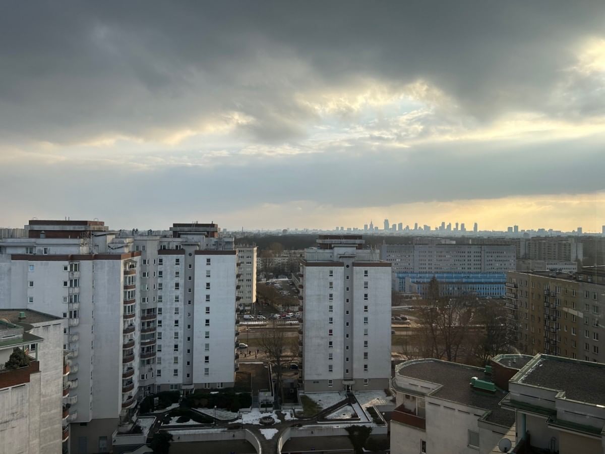 Mieszkanie 4 pokojowe na Sprzedaż