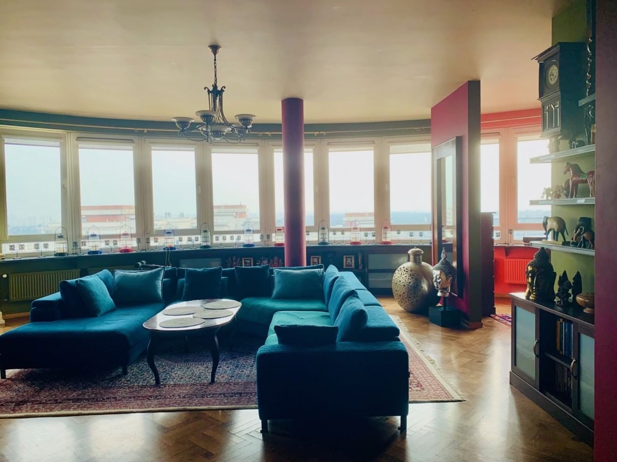 Mieszkanie 4 pokojowe na Sprzedaż