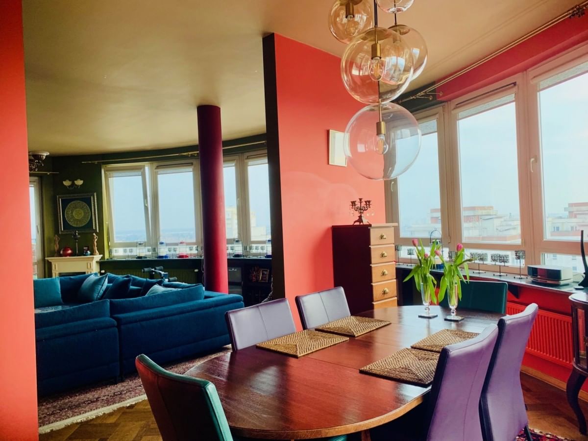 Mieszkanie 4 pokojowe na Sprzedaż