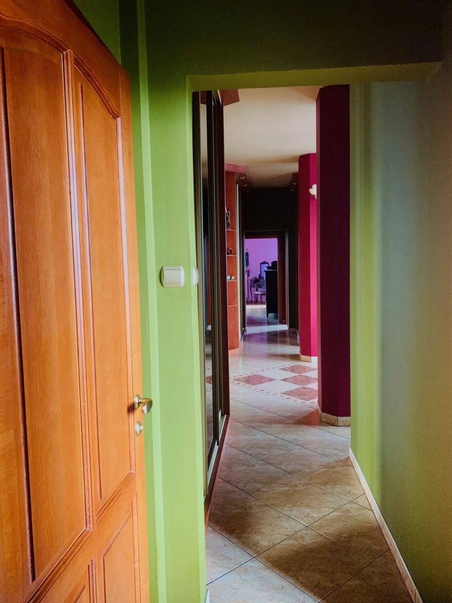 Mieszkanie 4 pokojowe na Sprzedaż