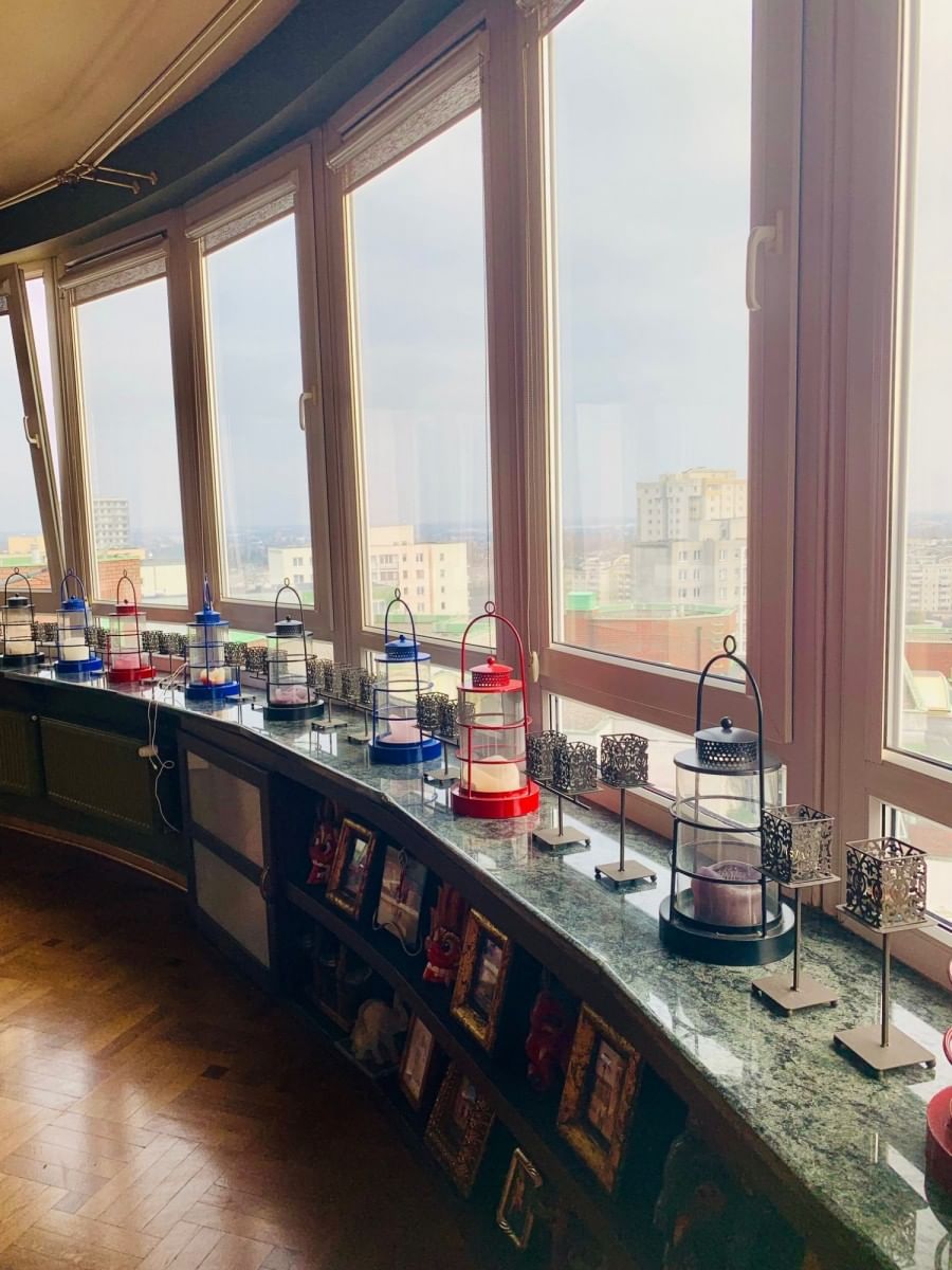 Mieszkanie 4 pokojowe na Sprzedaż