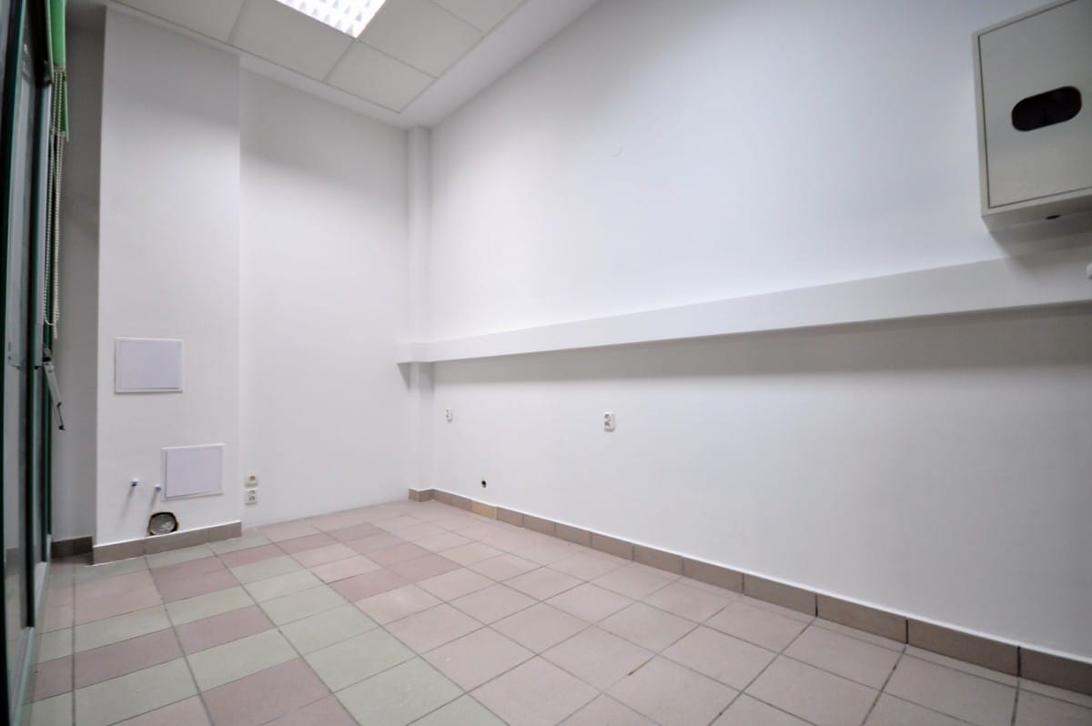 Lokal użytkowy  pokojowe na Wynajem