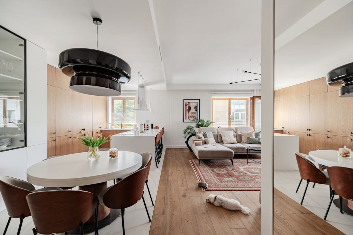 Mieszkanie 4 pokojowe na Sprzedaż