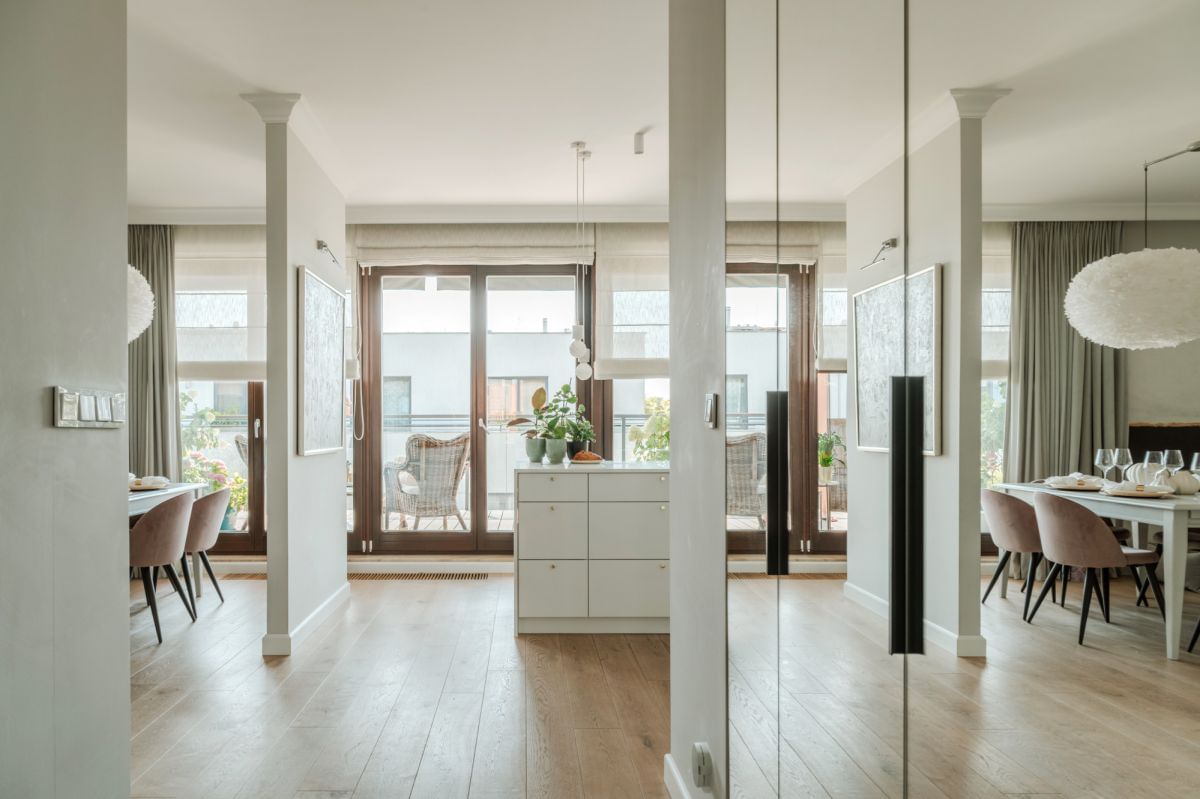 Mieszkanie 4 pokojowe na Sprzedaż