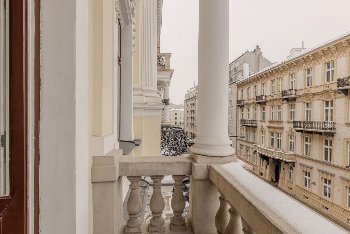 Mieszkanie 4 pokojowe na Wynajem