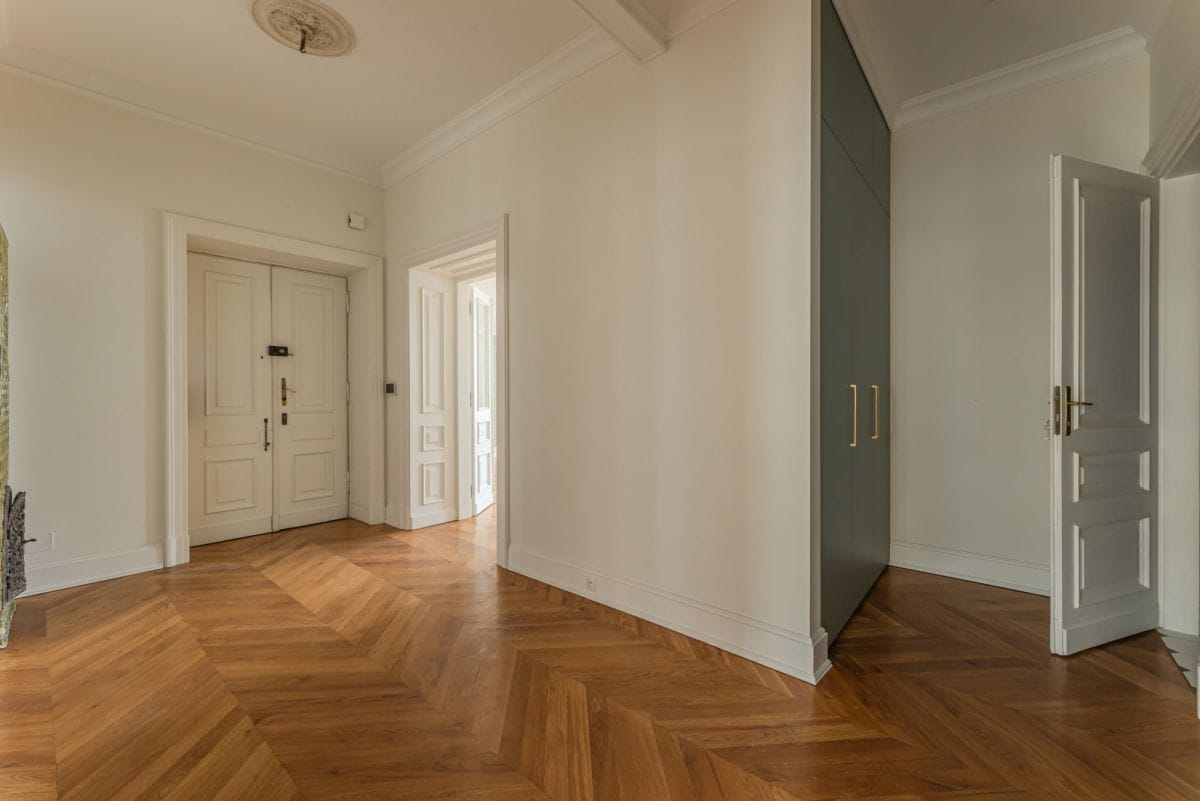 Lokal użytkowy  pokojowe na Wynajem