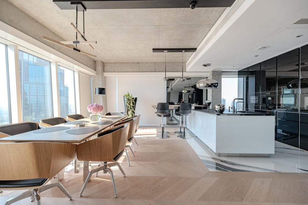 Mieszkanie 4 pokojowe na Sprzedaż