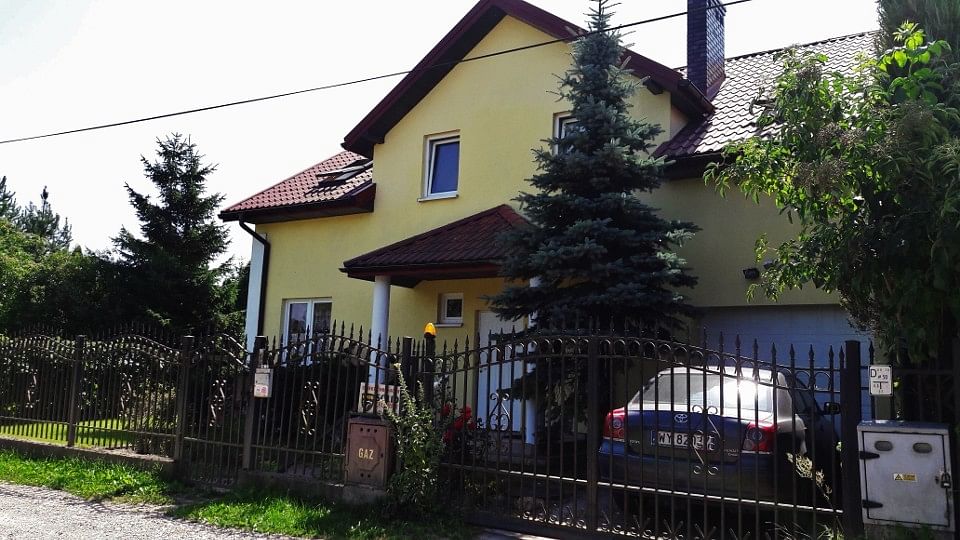 Dom 6 pokojowe na Sprzedaż