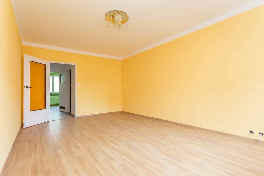 Mieszkanie 3 pokojowe na Sprzedaż