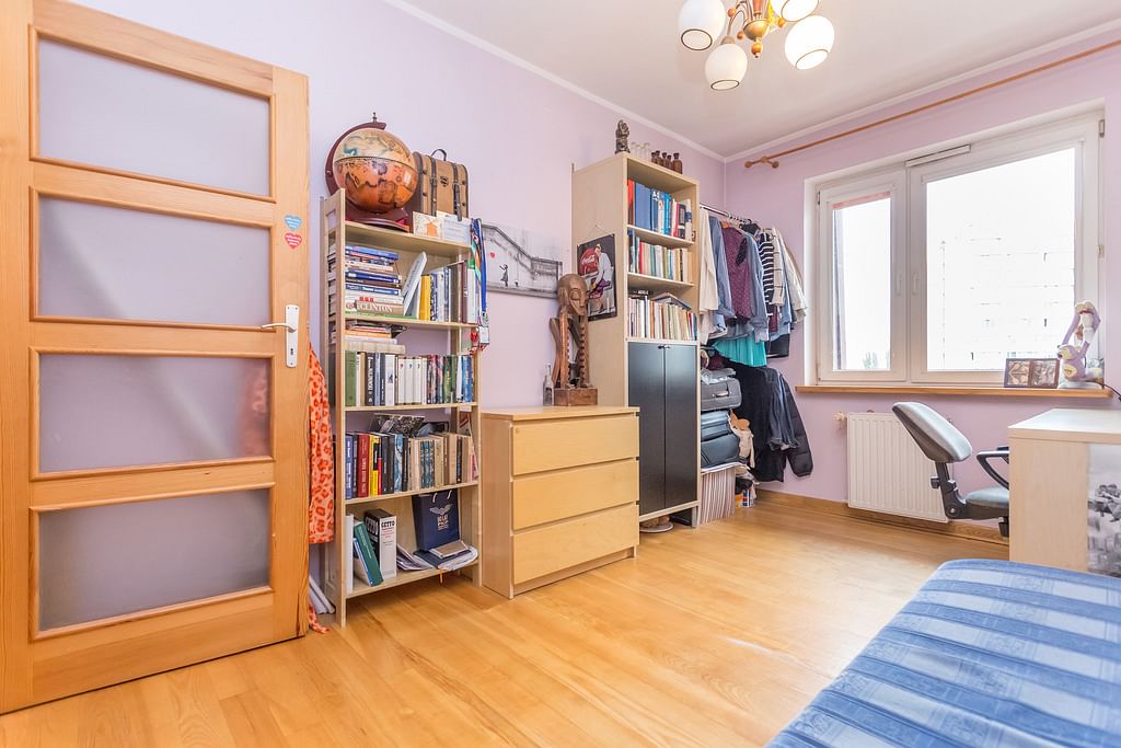 Mieszkanie 4 pokojowe na Sprzedaż