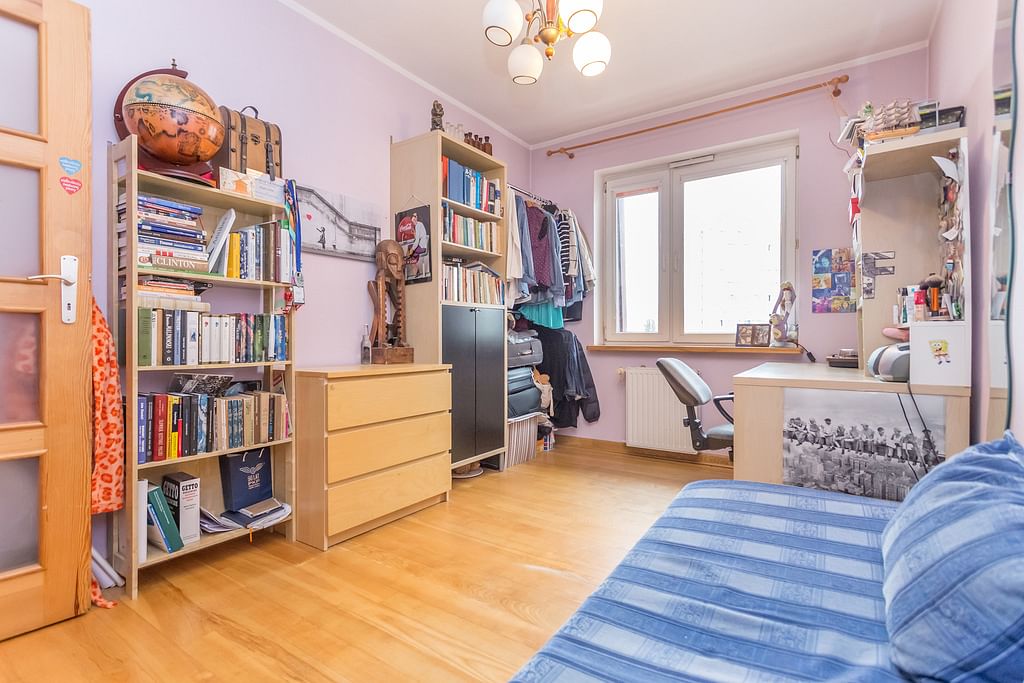 Mieszkanie 4 pokojowe na Sprzedaż
