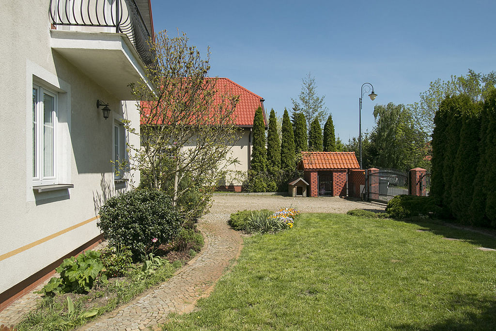 Dom 5 pokojowe na Sprzedaż