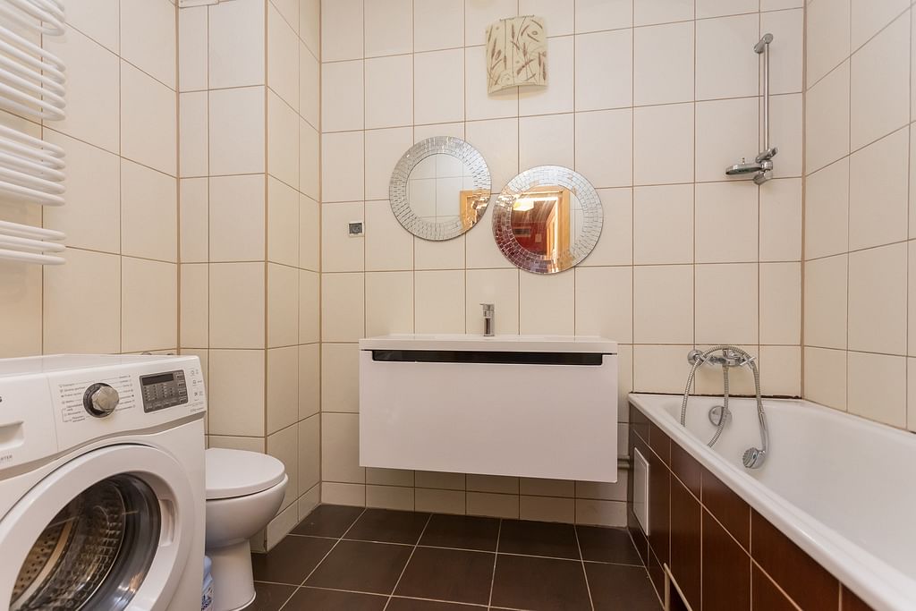 Mieszkanie 4 pokojowe na Sprzedaż