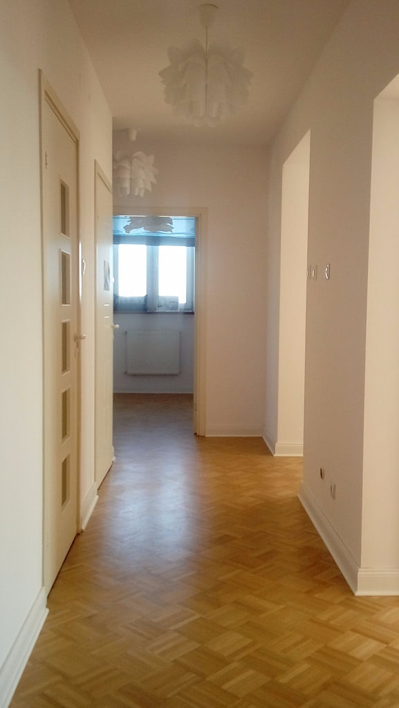 Mieszkanie 4 pokojowe na Sprzedaż