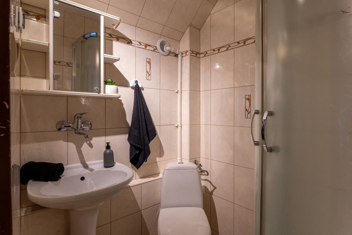Lokal użytkowy  pokojowe na Sprzedaż