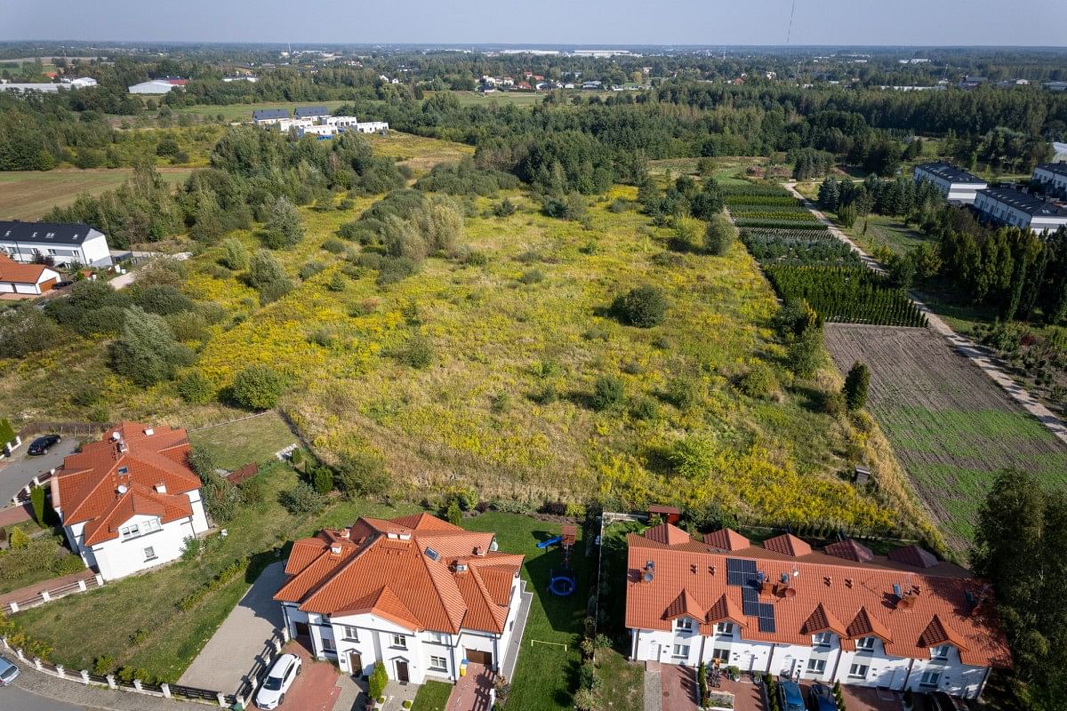 Działka  pokojowe na Sprzedaż