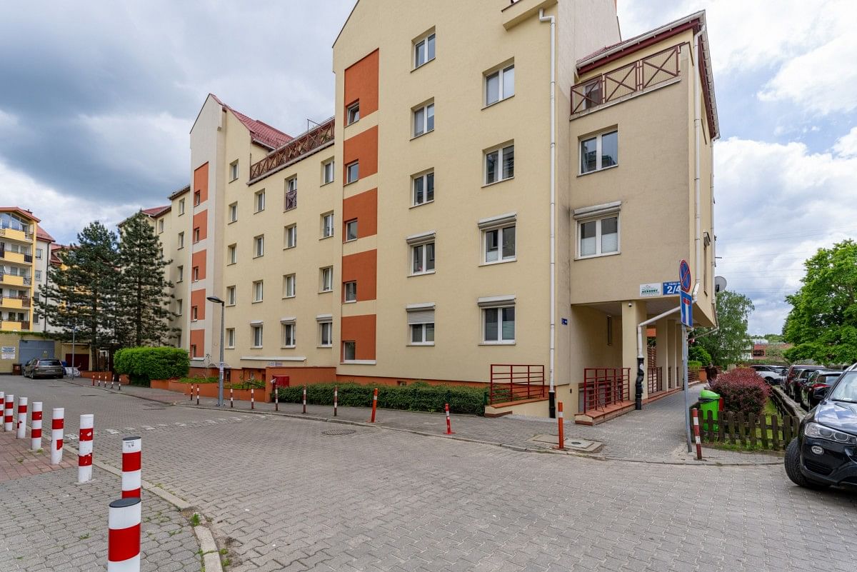 Mieszkanie 3 pokojowe na Sprzedaż