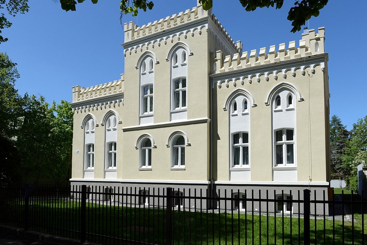 Dom  pokojowe na Sprzedaż