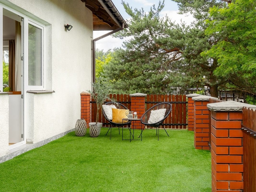 Dom 9 pokojowe na Sprzedaż