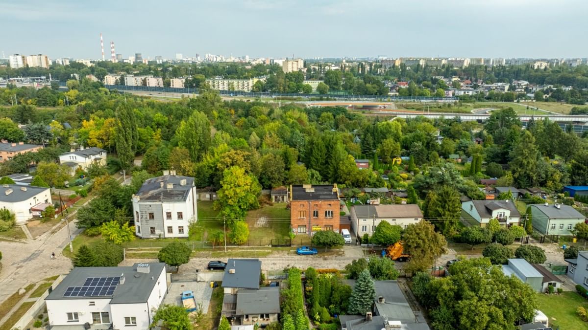 Działka  pokojowe na Sprzedaż