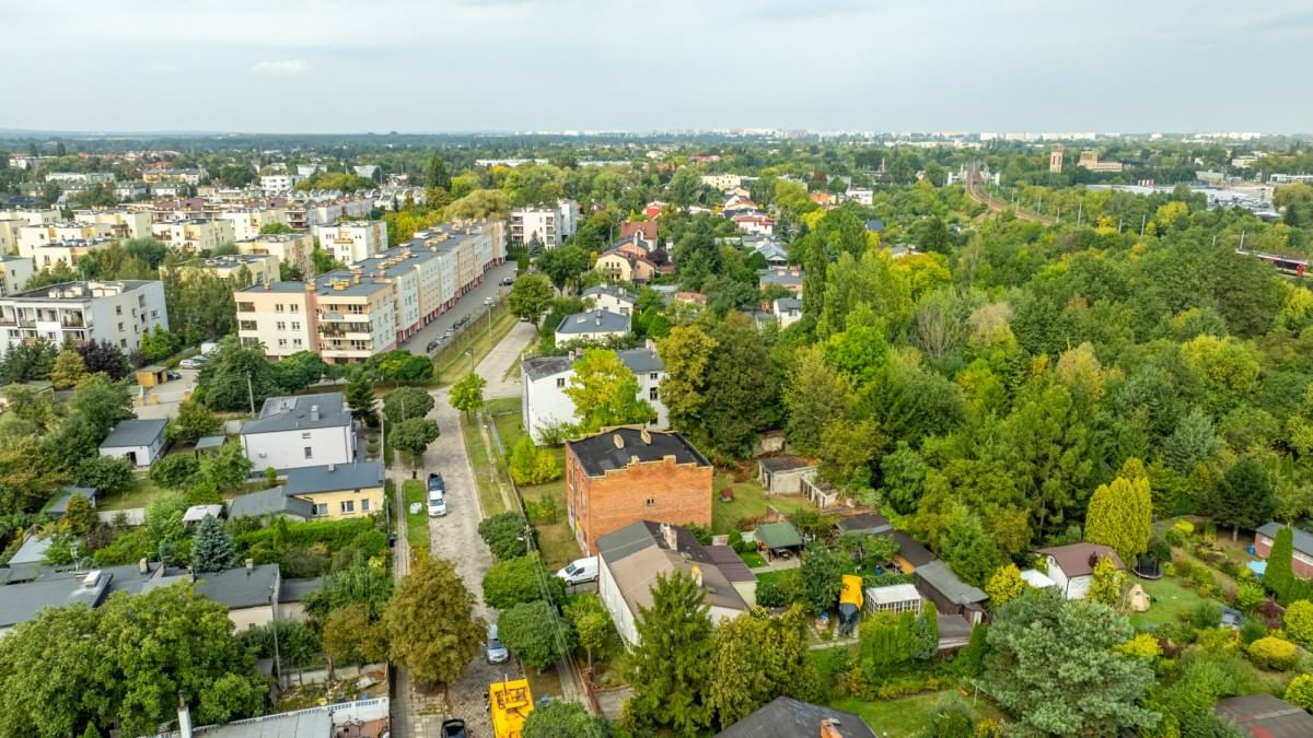 Działka  pokojowe na Sprzedaż