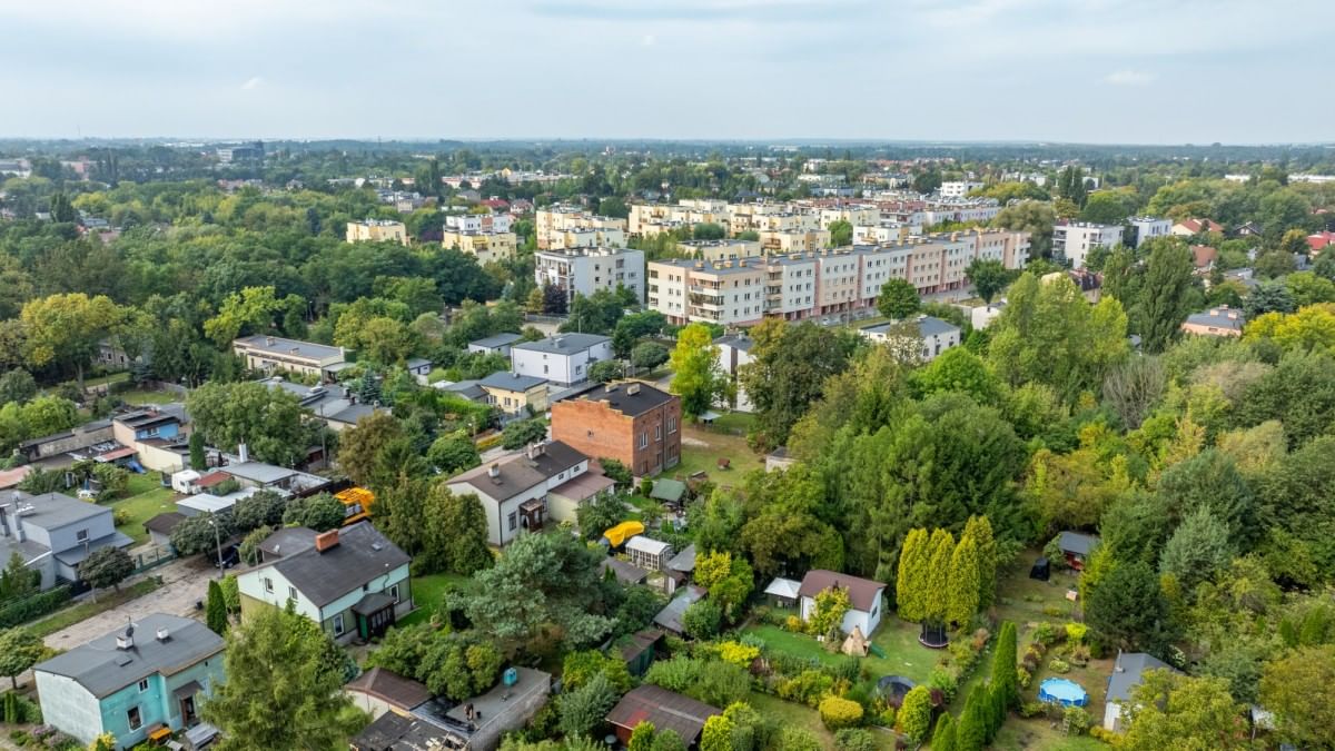 Działka  pokojowe na Sprzedaż