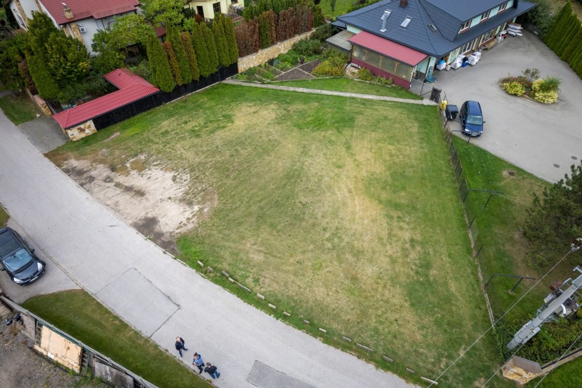 Działka  pokojowe na Sprzedaż