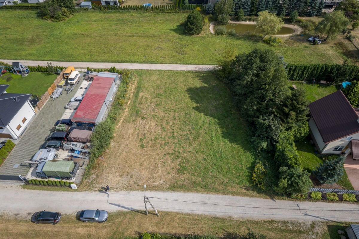Działka  pokojowe na Sprzedaż