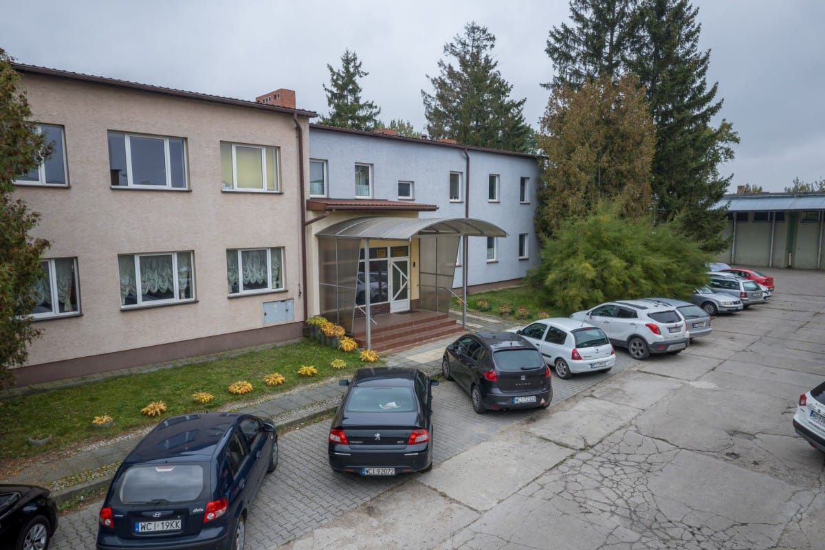 Lokal użytkowy  pokojowe na Sprzedaż