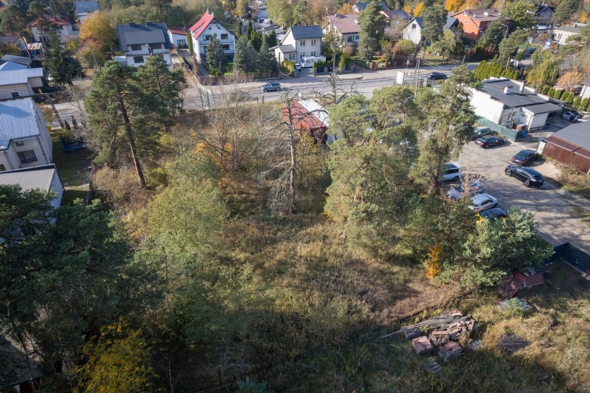 Działka  pokojowe na Sprzedaż