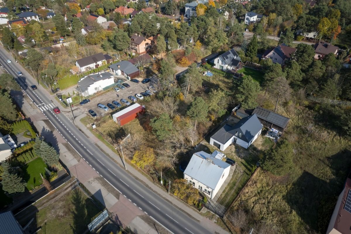 Działka  pokojowe na Sprzedaż