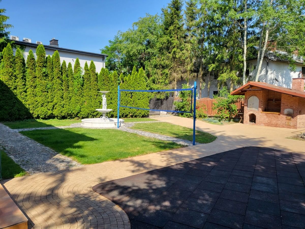 Lokal użytkowy  pokojowe na Sprzedaż