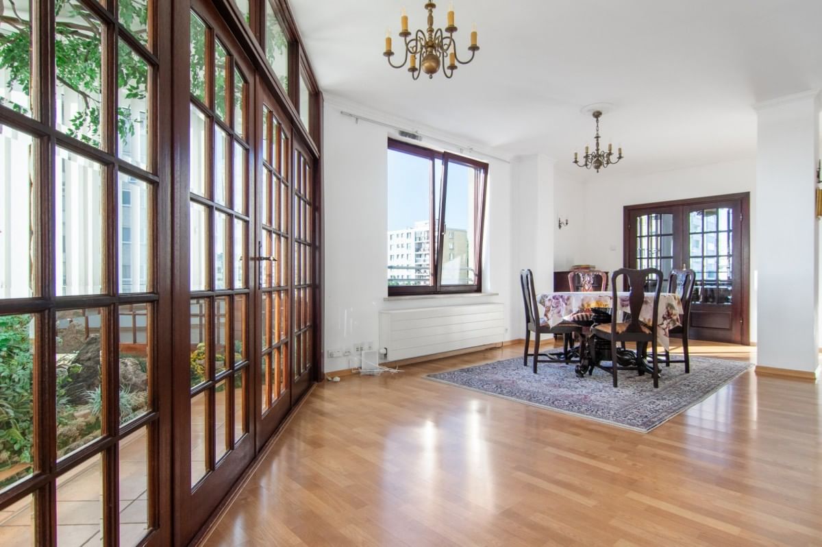 Lokal użytkowy  pokojowe na Wynajem