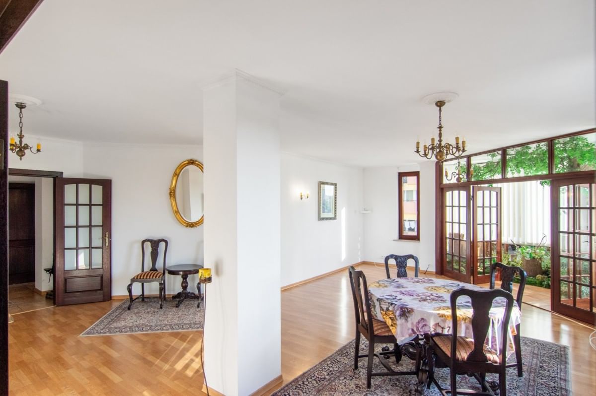 Lokal użytkowy  pokojowe na Wynajem