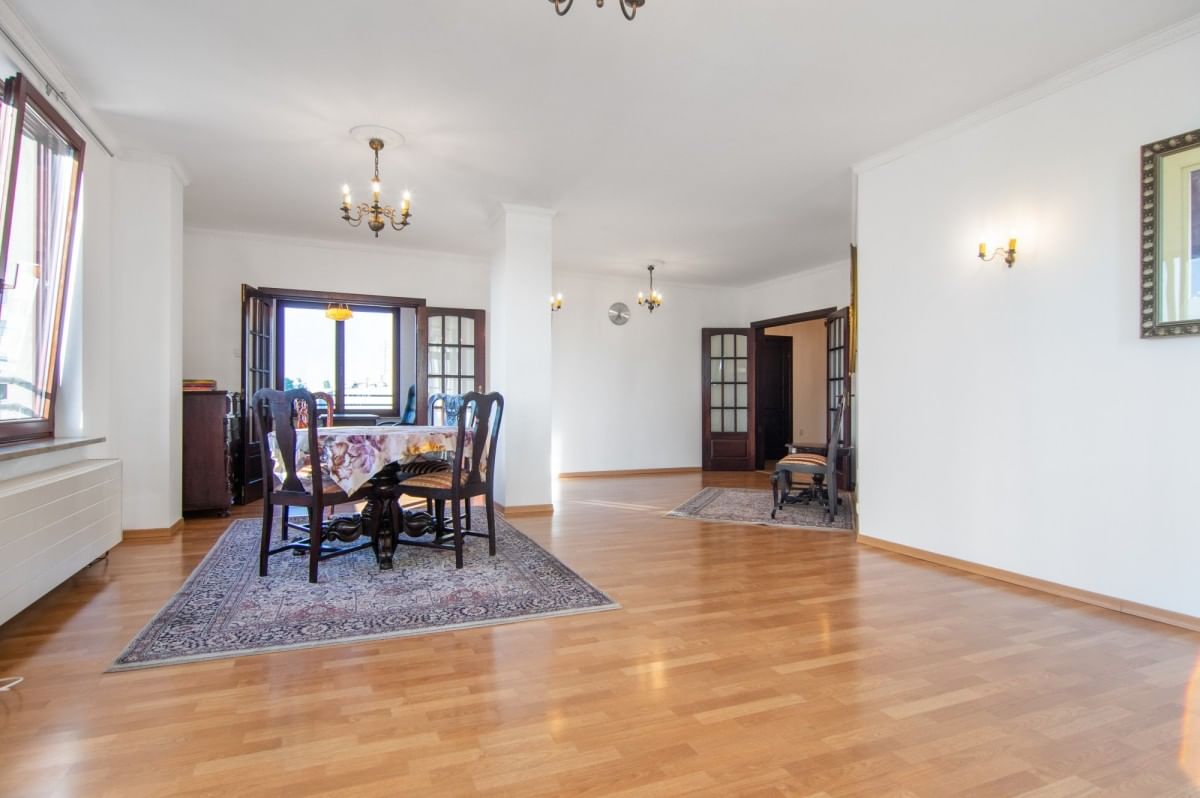 Lokal użytkowy  pokojowe na Wynajem