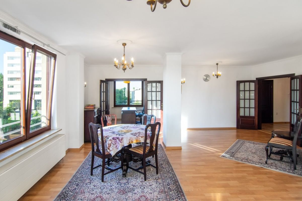 Lokal użytkowy  pokojowe na Wynajem