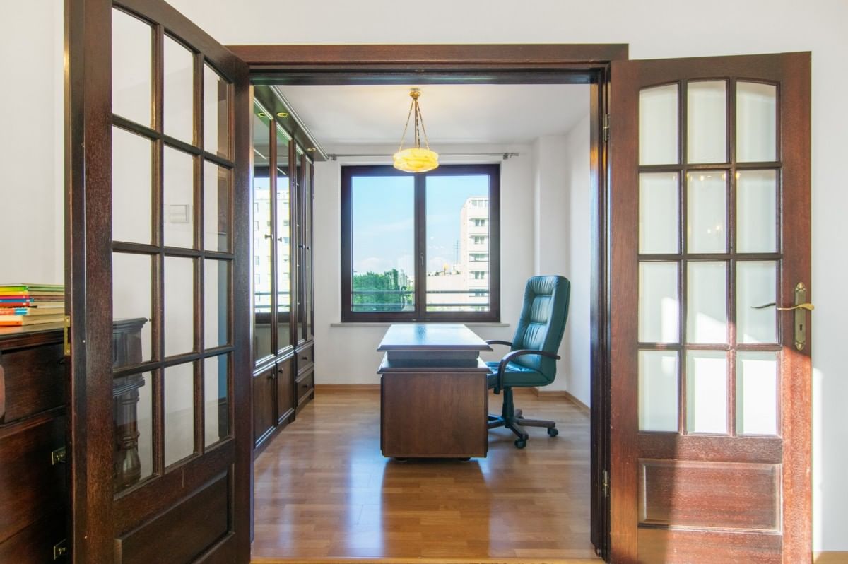 Lokal użytkowy  pokojowe na Wynajem