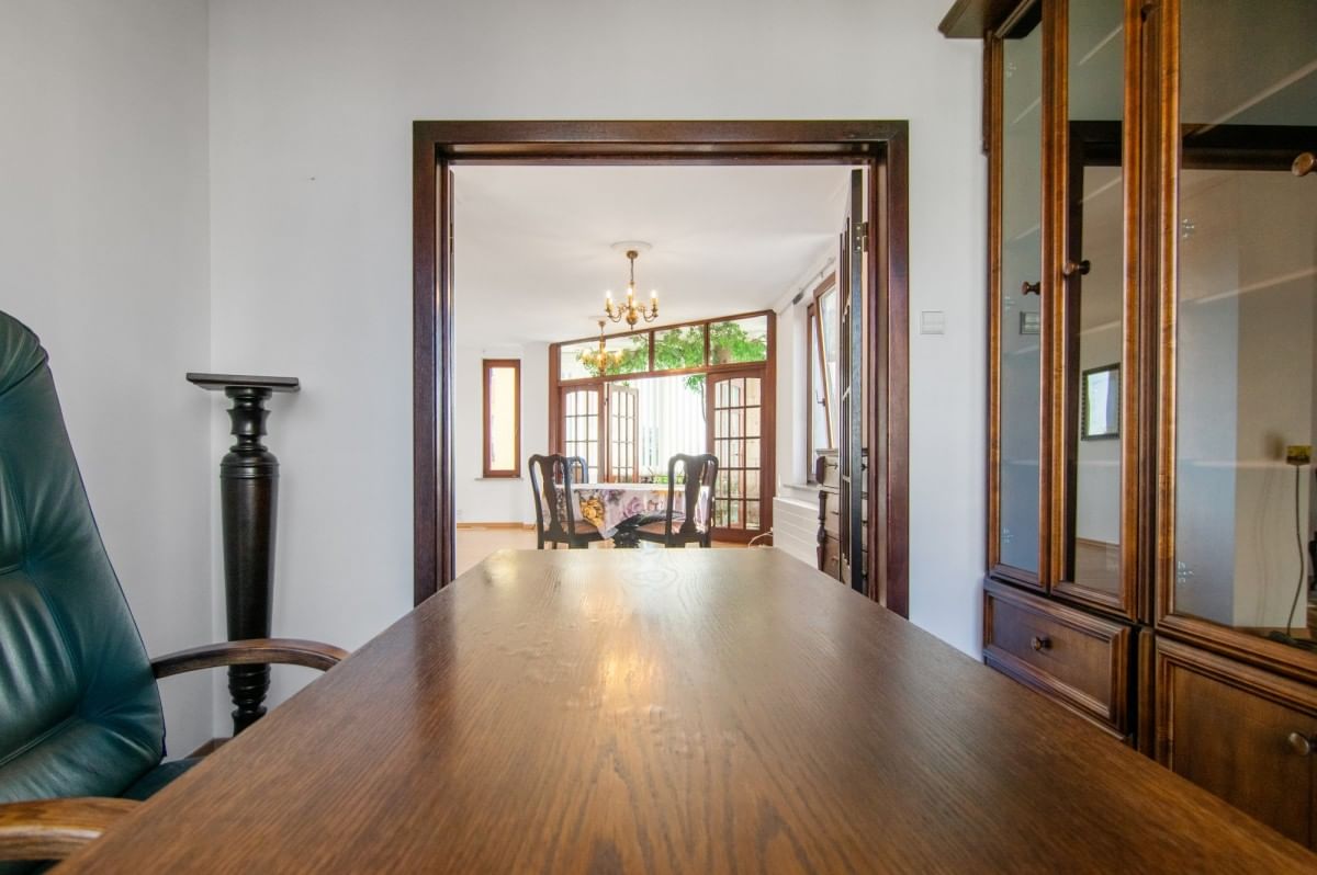 Lokal użytkowy  pokojowe na Wynajem