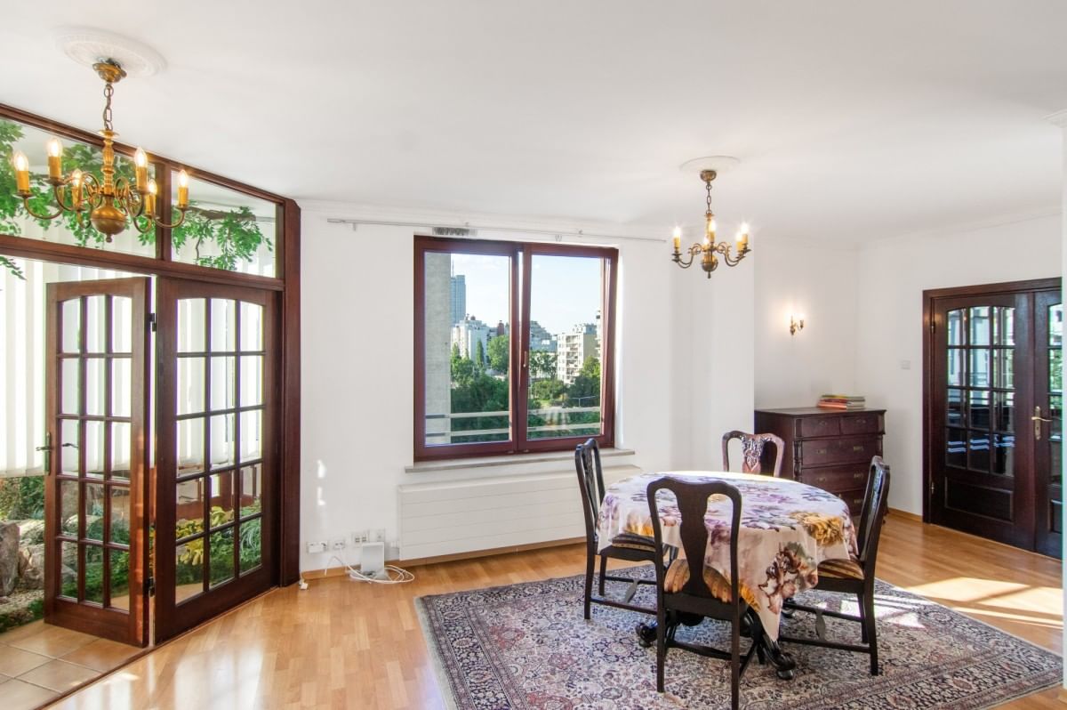 Lokal użytkowy  pokojowe na Wynajem